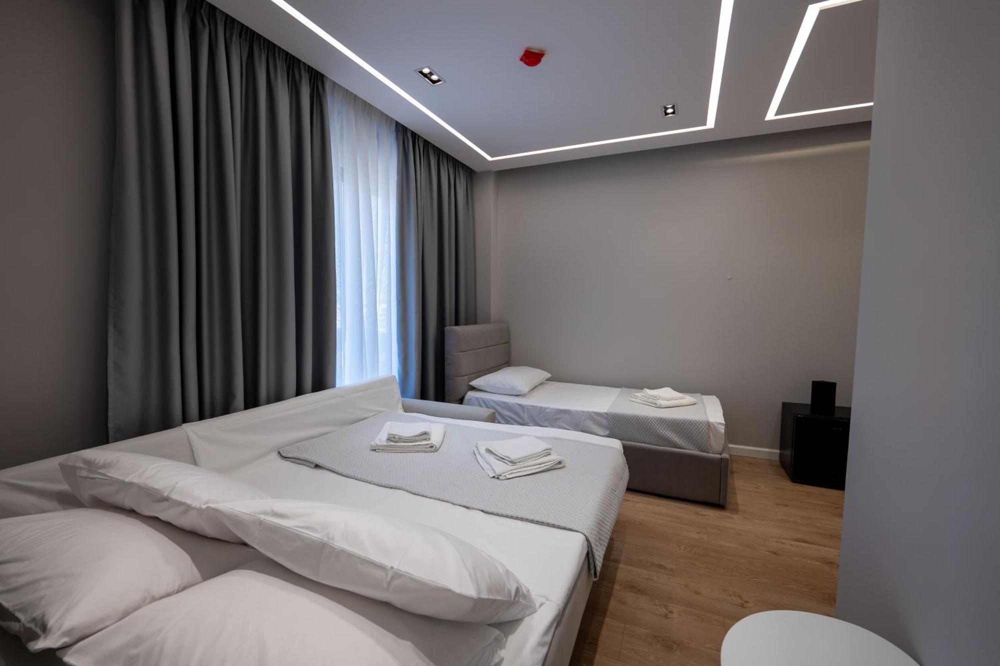 Norge Hotel Ksamil Exterior photo