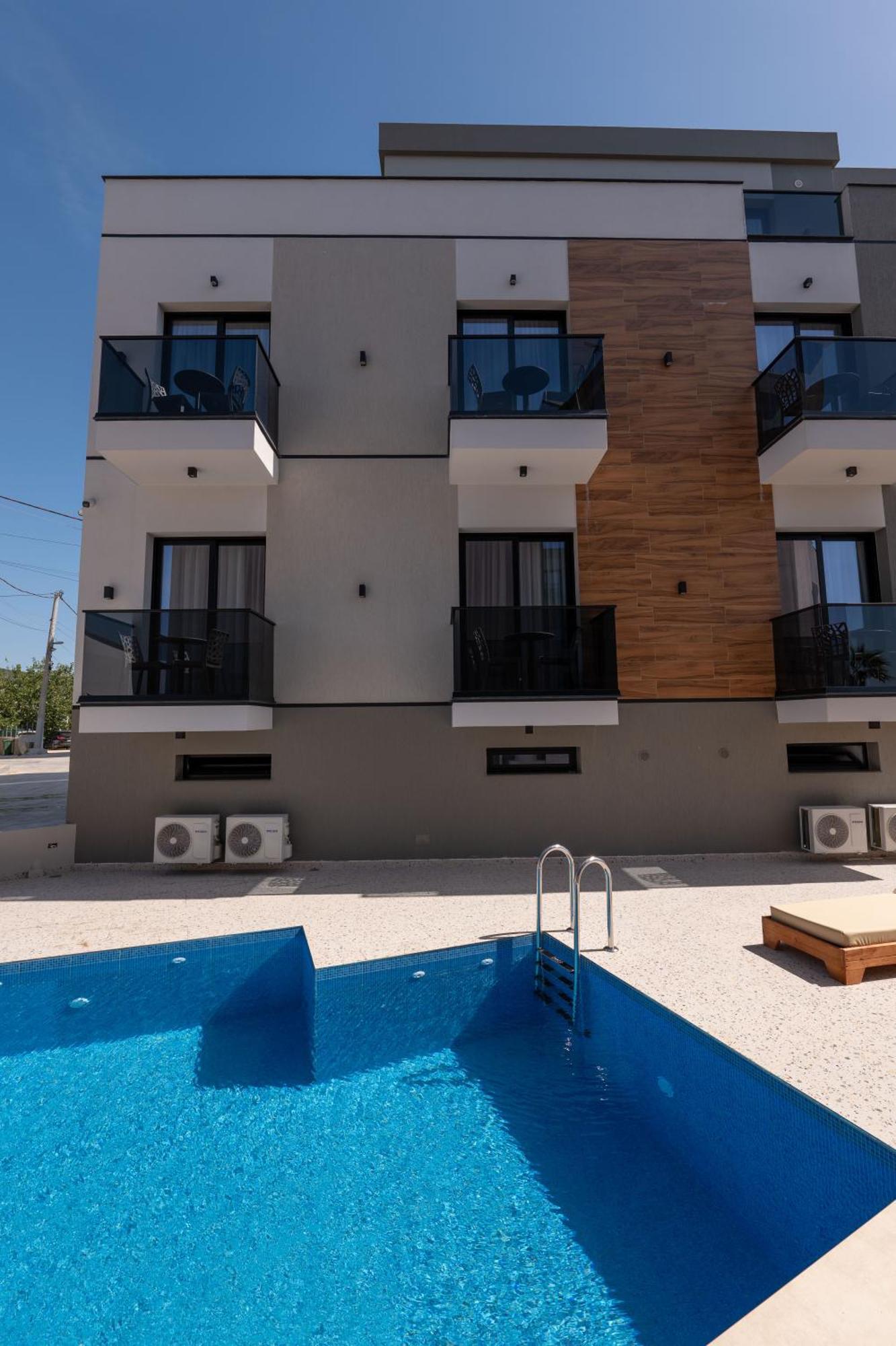 Norge Hotel Ksamil Exterior photo